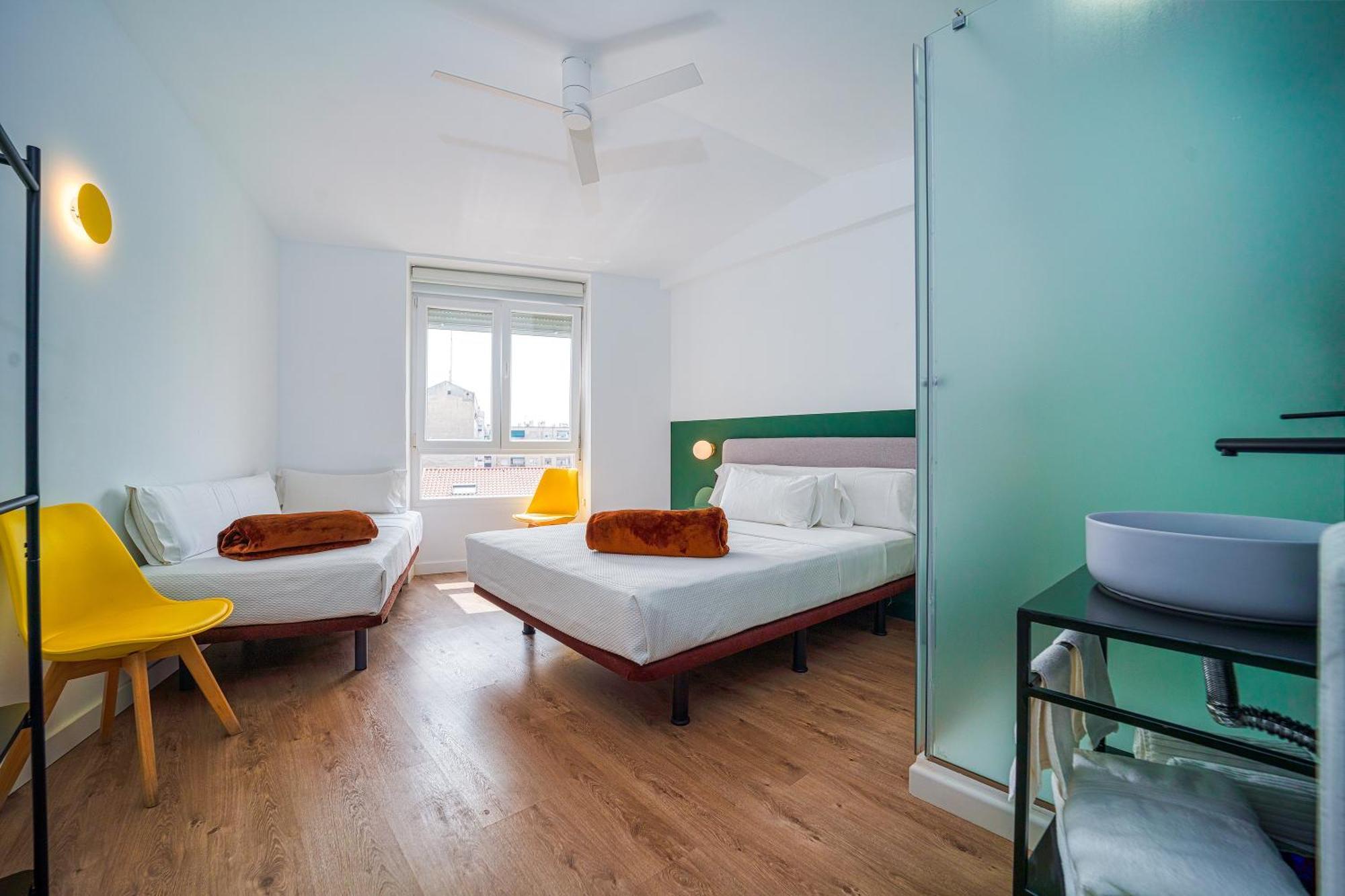 Angelitomad Hotel Мадрид Екстериор снимка