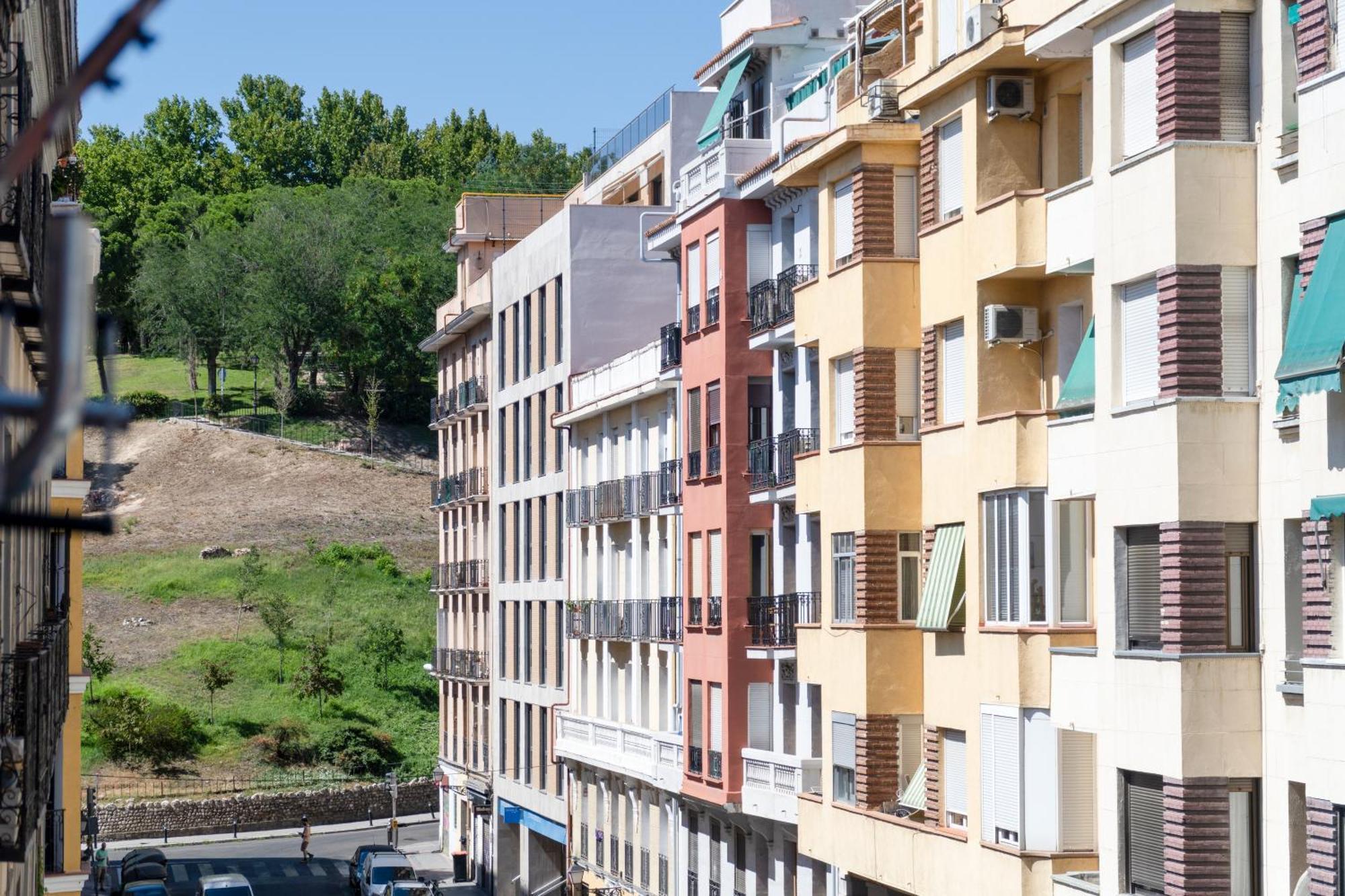 Angelitomad Hotel Мадрид Екстериор снимка