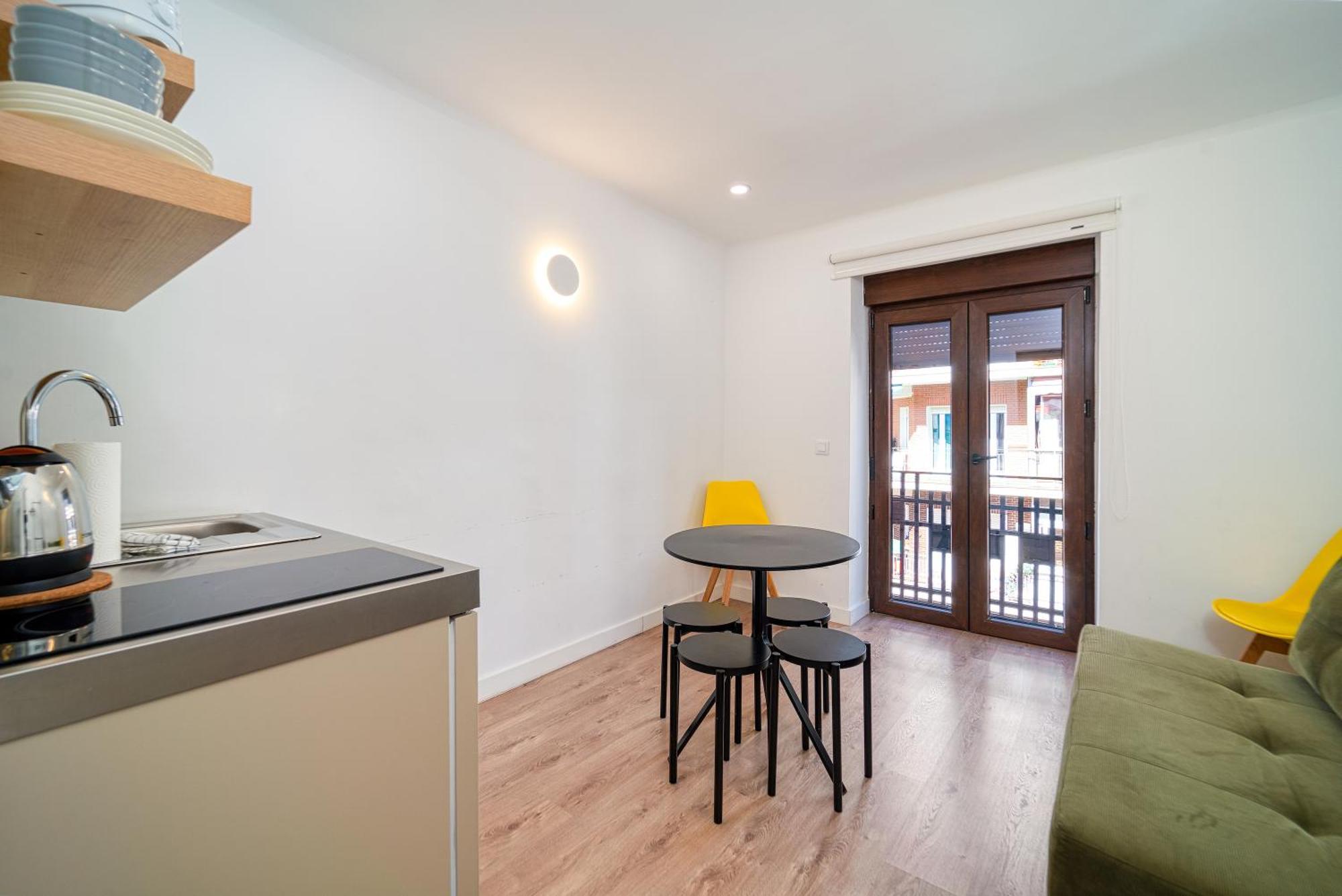 Angelitomad Hotel Мадрид Екстериор снимка
